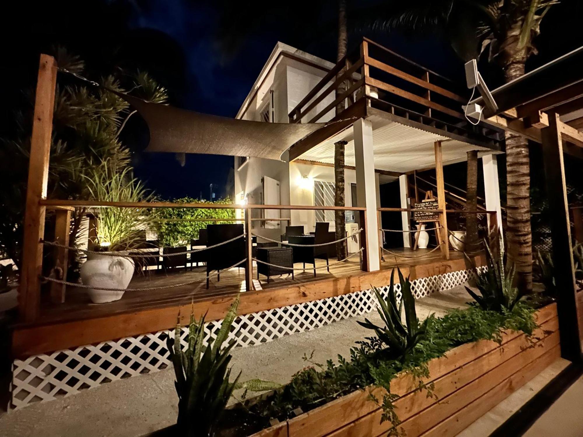 Treetops Hotel Кайе Колкер Екстериор снимка