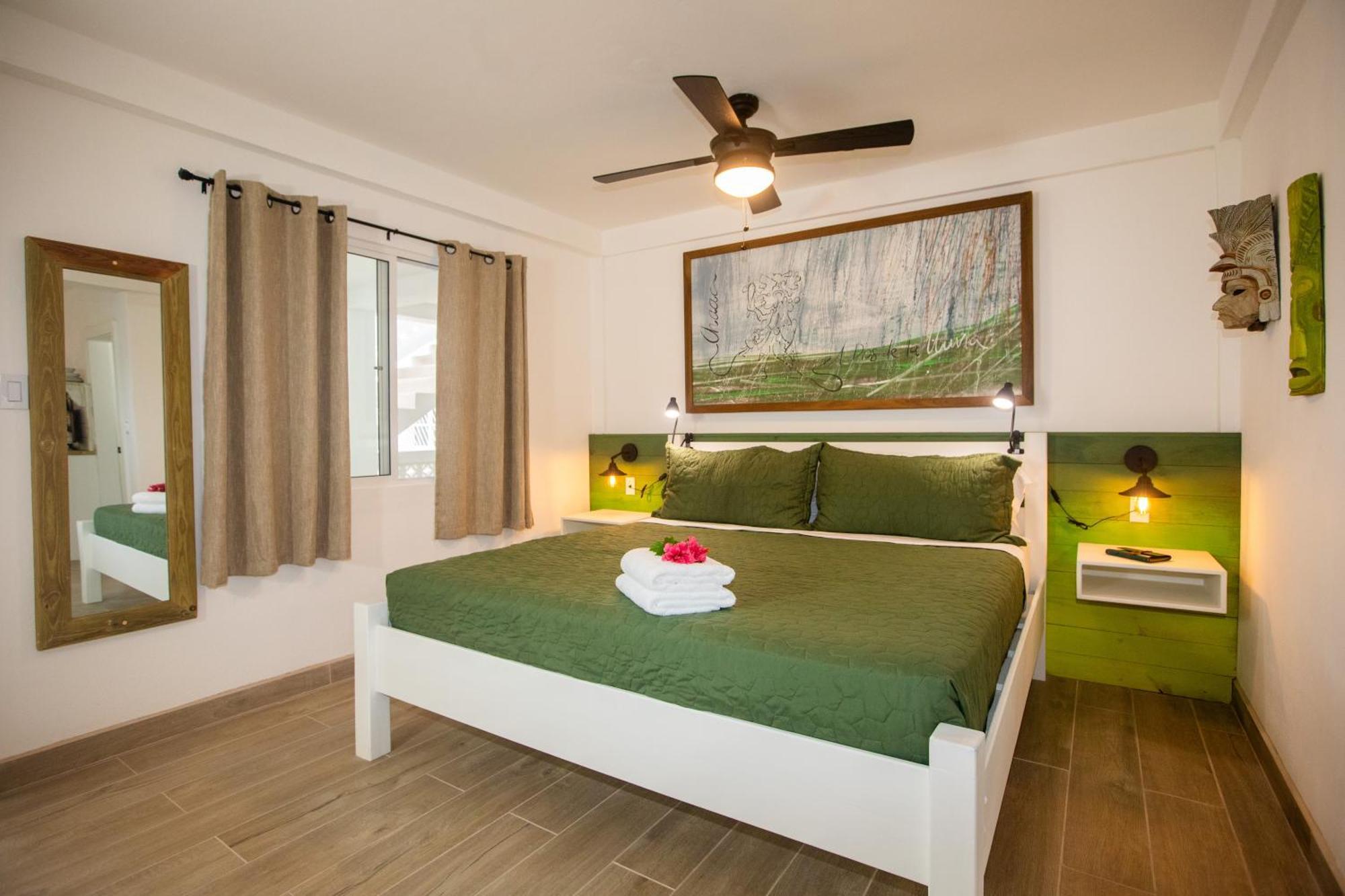 Treetops Hotel Кайе Колкер Екстериор снимка